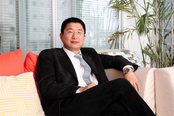 鼎鋒資產(chǎn)李霖君：投資失敗、女友離開、身無分文，如今管理數(shù)十億資金