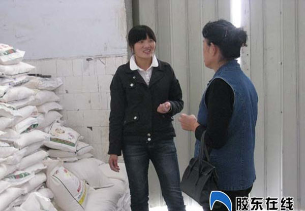 女大學生陳風娟:賣面粉創(chuàng)業(yè)24歲年營業(yè)額數(shù)百萬 女大學生陳風娟:賣面粉創(chuàng)業(yè)24歲年營業(yè)額數(shù)百萬