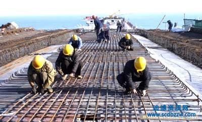 建筑勞務(wù)資質(zhì)分為一、二、三級(jí)嗎