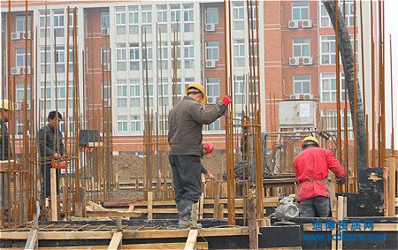 總承包企業(yè)能否承包建筑勞務(wù)作業(yè)？