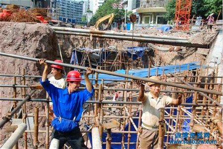 資質(zhì)辦理中哪些情況會(huì)導(dǎo)致人員無效