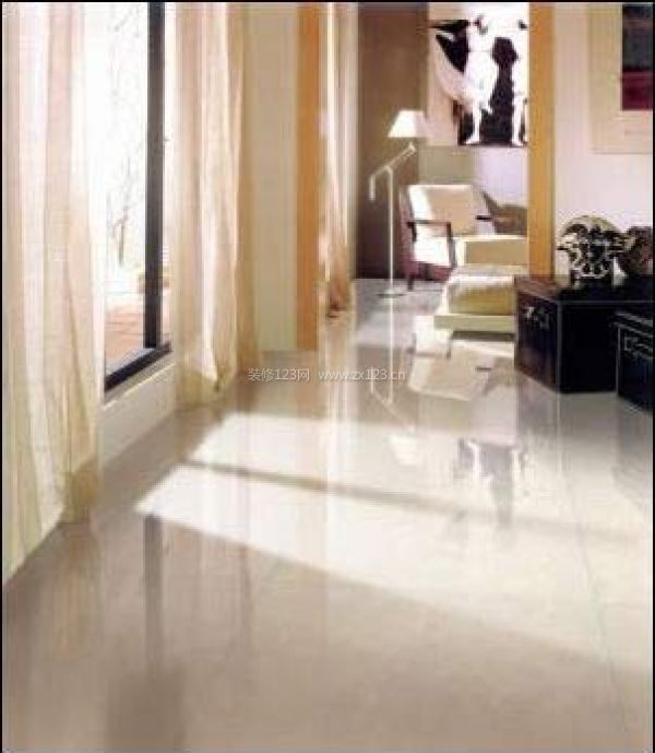 真省錢！簡約裝修打造大方玄關(guān)