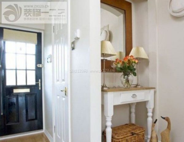 家居美化第一關(guān) 小戶型玄關(guān)設(shè)計(jì)巧思 家居美化第一關(guān) 小戶型玄關(guān)設(shè)計(jì)巧思