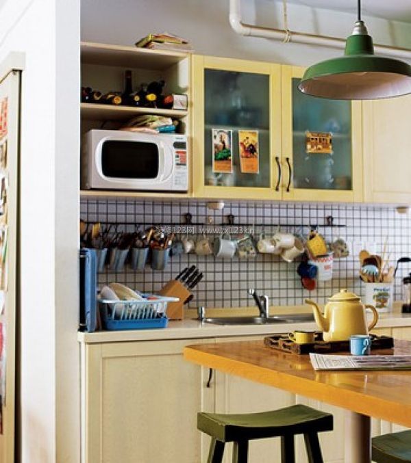 時(shí)光雕刻的書室主義的態(tài)度