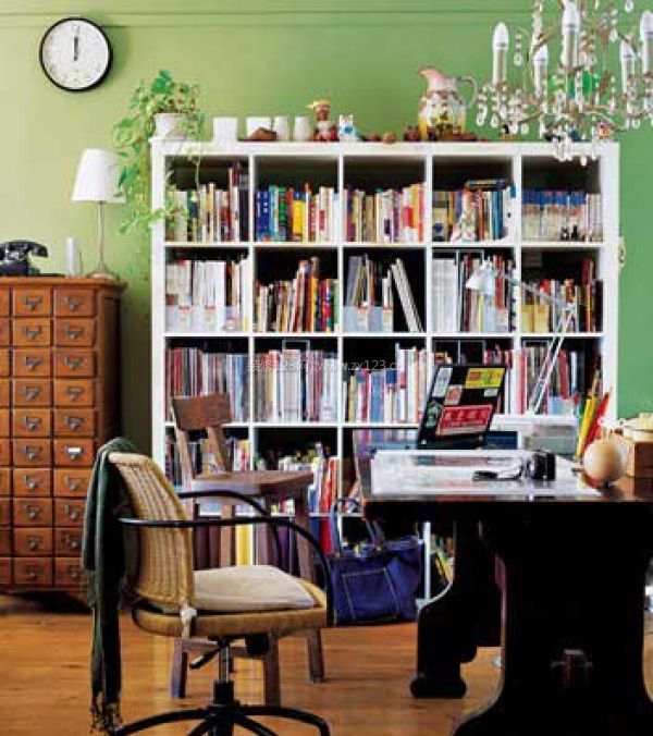 時(shí)光雕刻的書室主義的態(tài)度