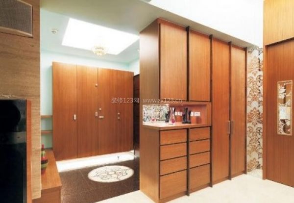 玄關(guān)鞋柜的尺寸