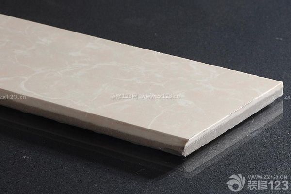 瓷磚選擇技巧——地腳線簡(jiǎn)約而流暢