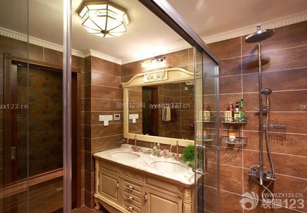 衛(wèi)生間怎么裝修：注意選擇燈具