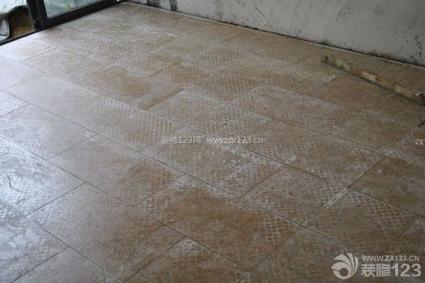 成都怎樣裝修房子最省錢——墻、地磚材料分開