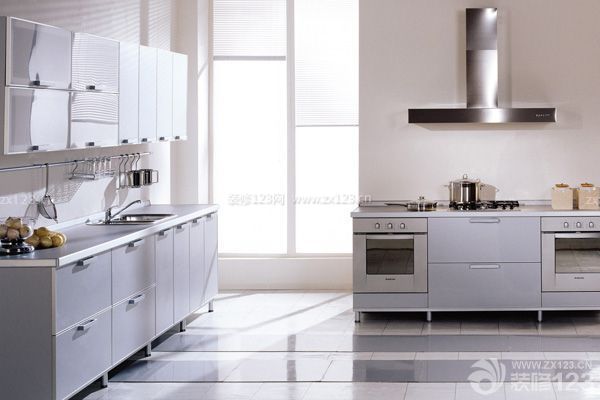 廚房收納巧妙點(diǎn)，節(jié)約空間