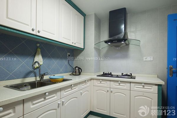 陽臺(tái)改廚房裝修