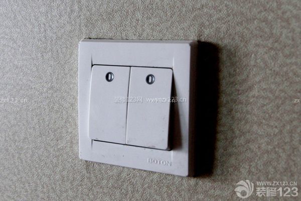 如何安裝開關(guān)插座之處理好電源線