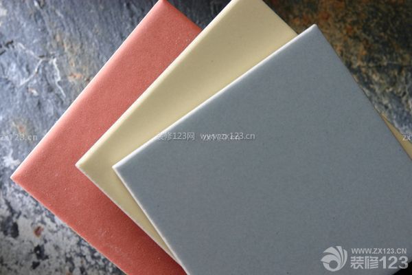 家居瓷磚如何選購1、按己所需挑選瓷磚