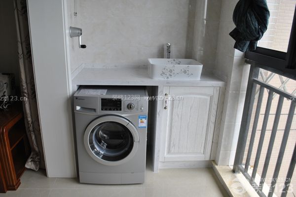 洗衣機(jī)放陽臺(tái)好嗎