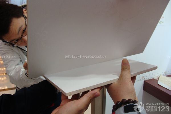 家居瓷磚如何選購4、查看檢測報(bào)告